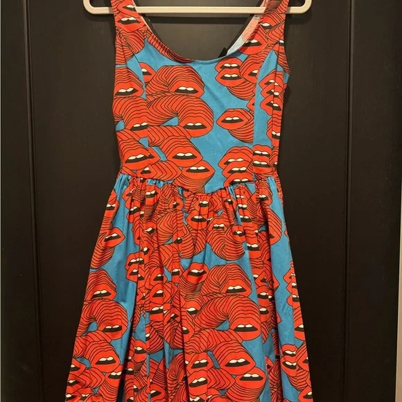 Nooworks Mini Misty mouth / lips Pattern Dress, XS - Picture 2 of 7